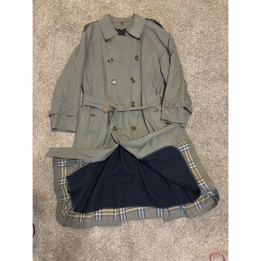 Burberry Trench Coat with wool lining